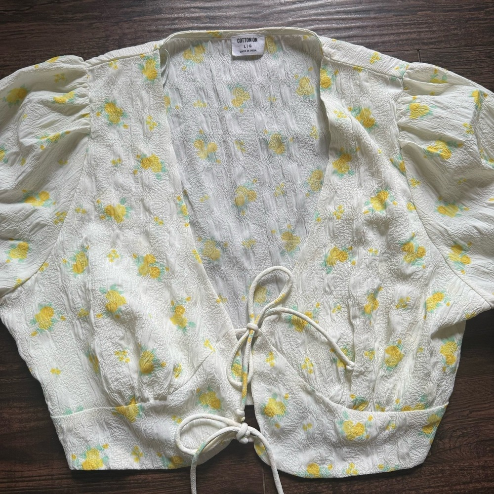 Cotton On Large Floral Plisse Tie Front Top Yellow Puff Sleeve Crop Blouse